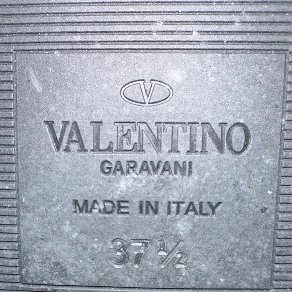 Valentino Garavani Black and Gold Sandals - Picture 6 of 6